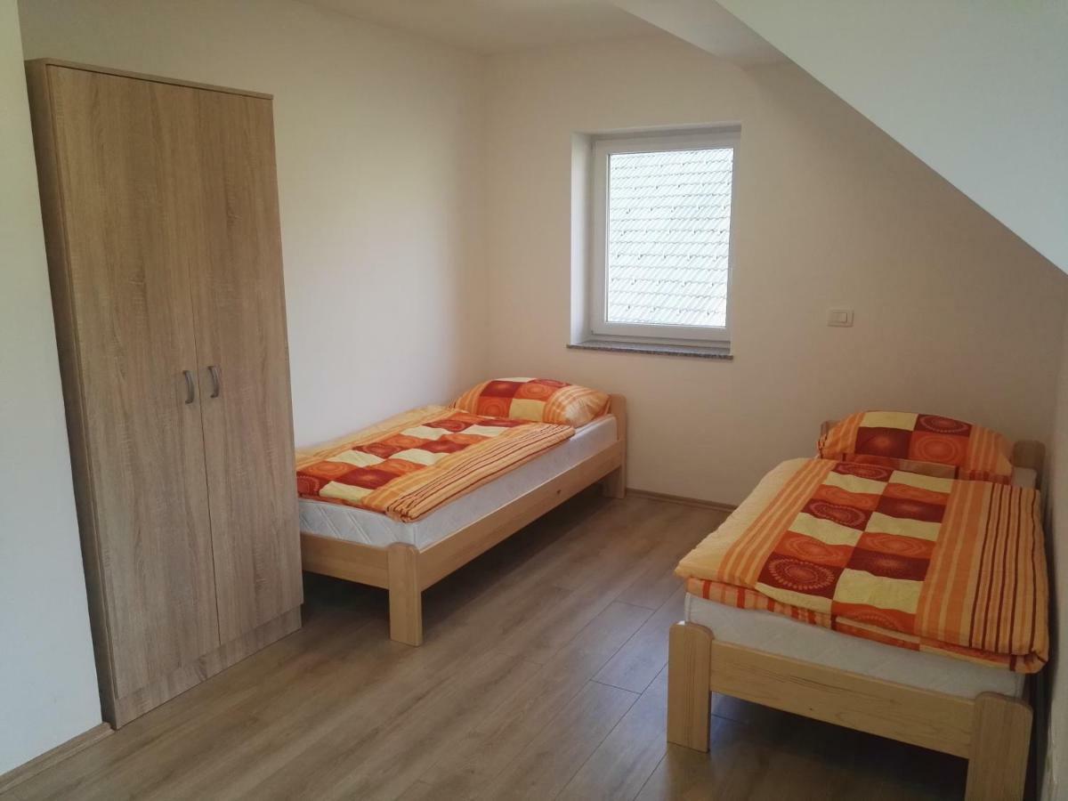 Apartmaji Zupan بوهينيسكا بيلا المظهر الخارجي الصورة